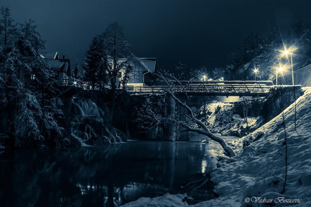 Restaurant Rooms Pino Slunj Eksteriør bilde